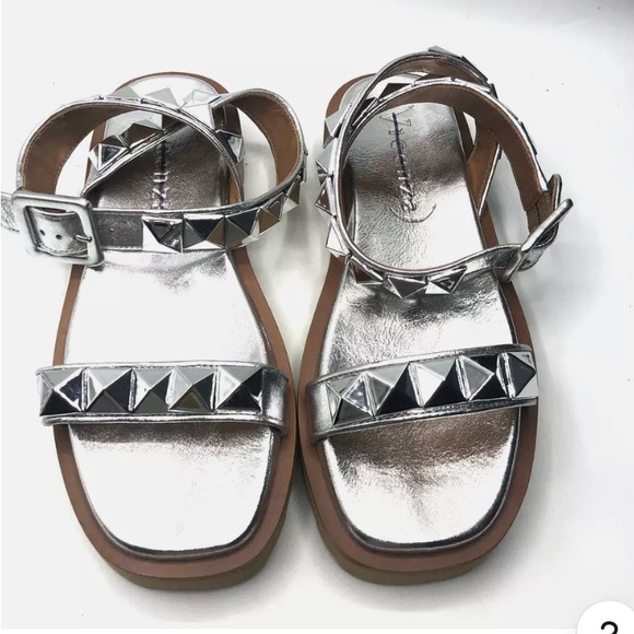 FREE PEOPLE VICENZA LEON STUDDED SANDALS - Picture 2 of 10